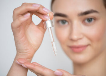 What Is Collagen And How Retinol Serum Can Help To Build It?